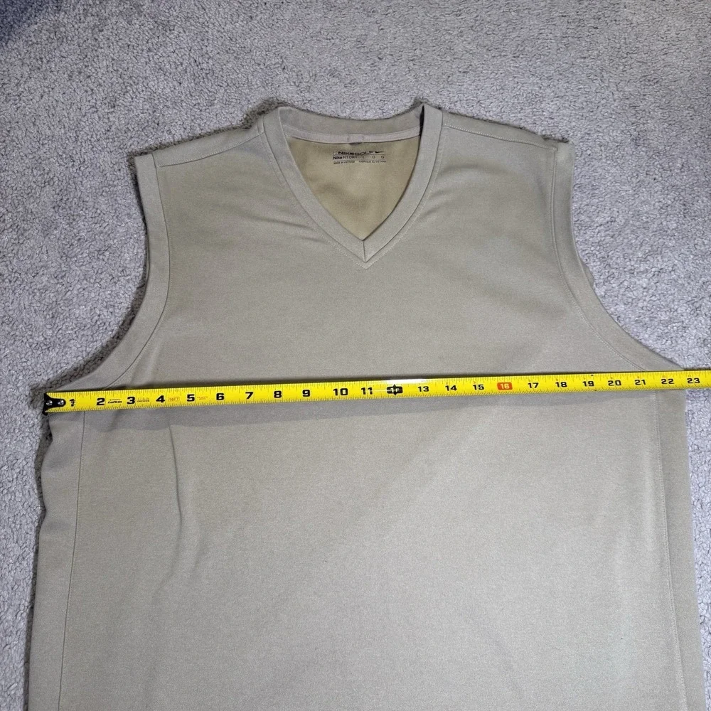 Nike Golf Vest Mens Large Beige Khaki Pullover V Neck Fit Dry Leisure Casual - Picture 12 of 12